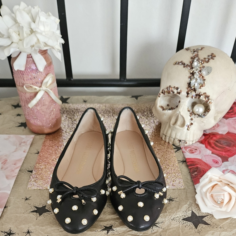 Stuart Weitzman Black Leather Flats with Faux Pearls Size 7